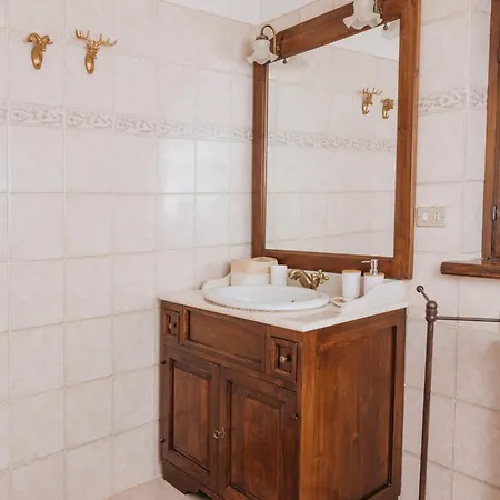 Arcinazzohouse B&B *